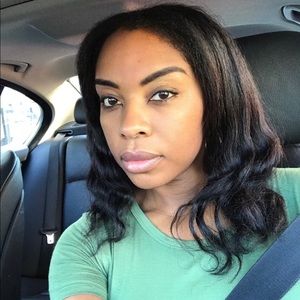 Meet your Posher, Racquel